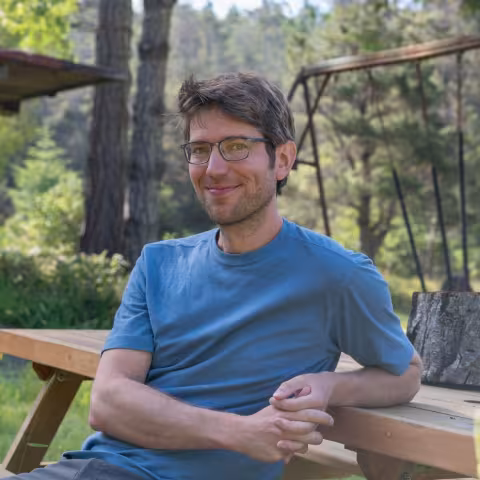 Headshot of Will Ratcliff, professor in the School of Biological Sciences
